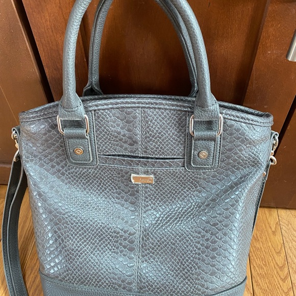 Jewel by Thirty-One. New without tags - Picture 2 of 3